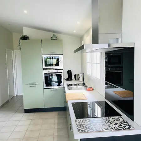 A La Campagne, Piscine Classe Trois-etoiles N2 度假居 Verruyes