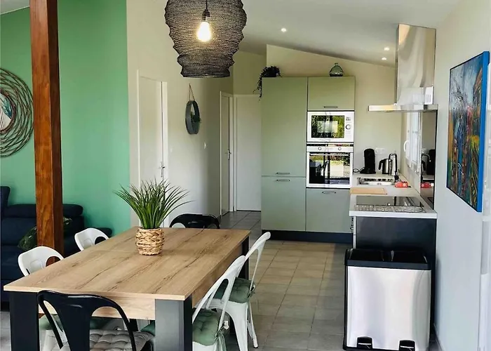 Feriehus A La Campagne, Piscine Classe Trois-etoiles N2