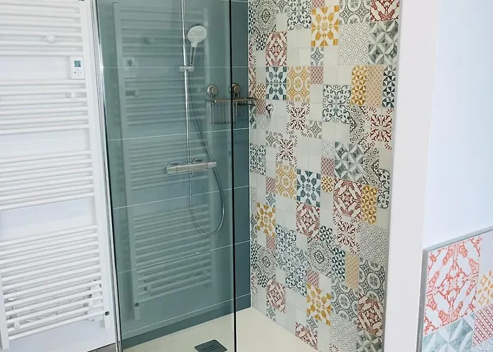 A La Campagne, Piscine Classe Trois-etoiles N2 Feriehus *